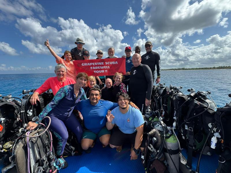 PADI Discover Scuba Course PADI Discover Scuba Course