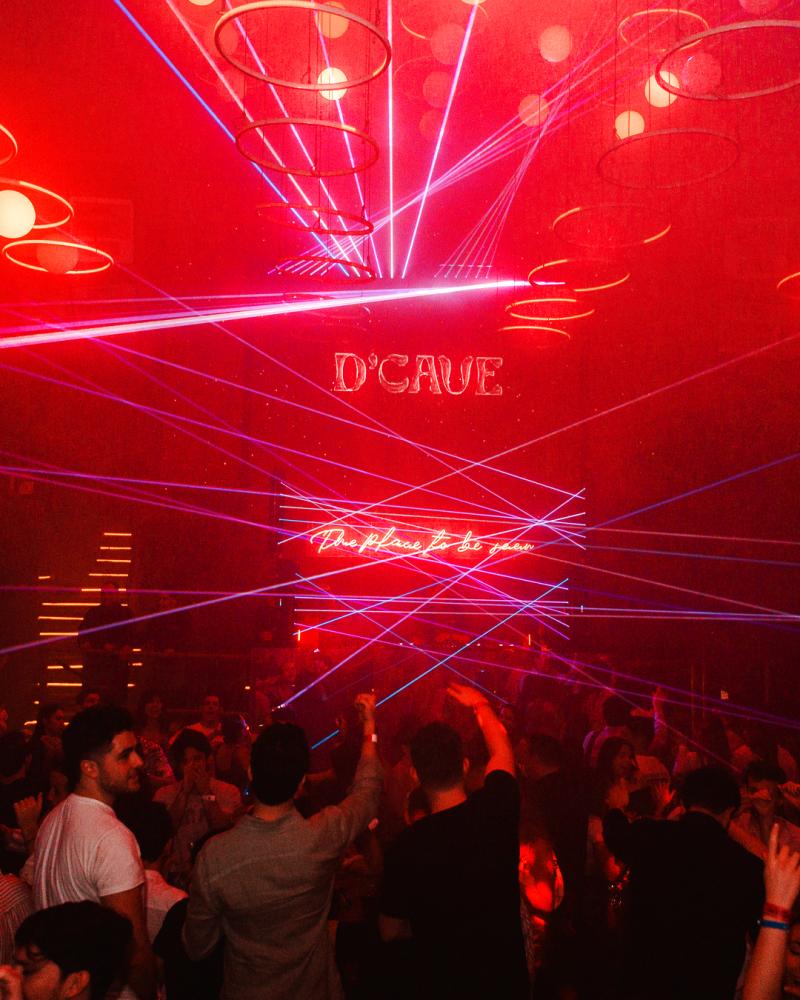 D'Cave