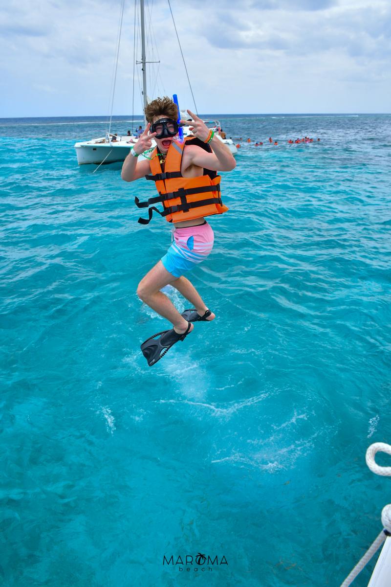 Catamaran & Reef Snorkel Basico Catamaran & Reef Snorkel Basico