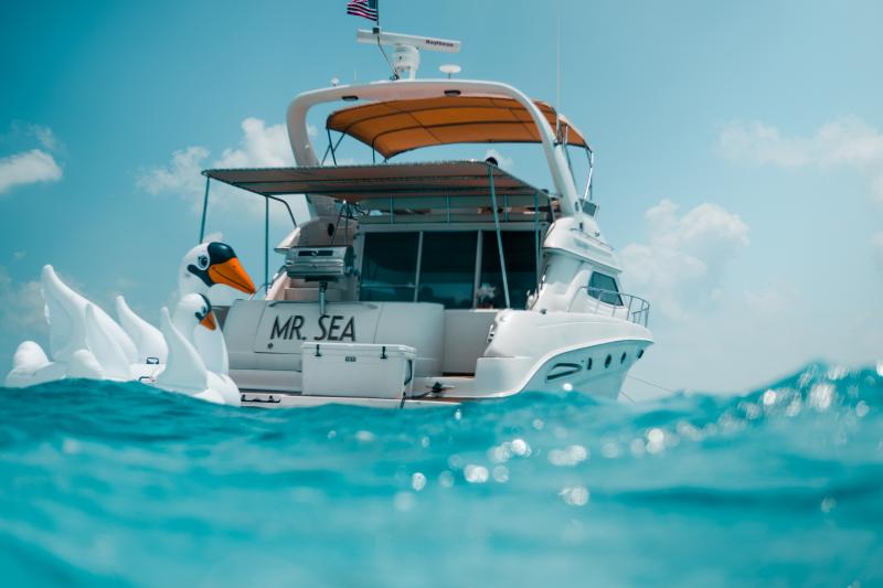 Passion by the sea, Sunset Yate