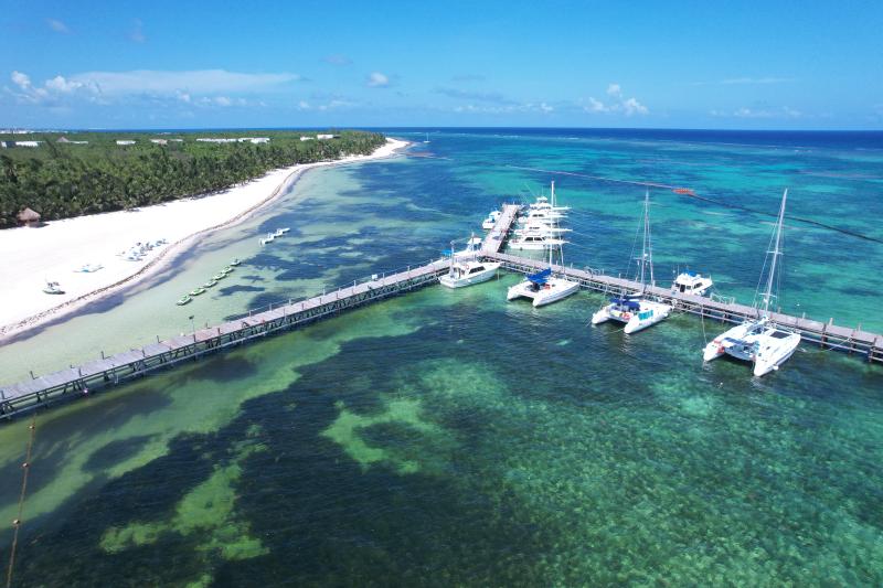 Catamarán & Reef Snorkel básico
