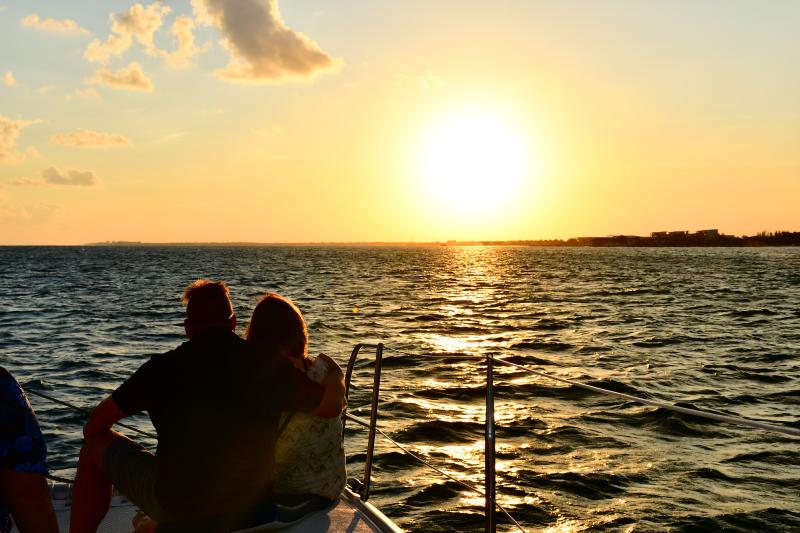 Sunset Catamaran & Deluxe beach dinner