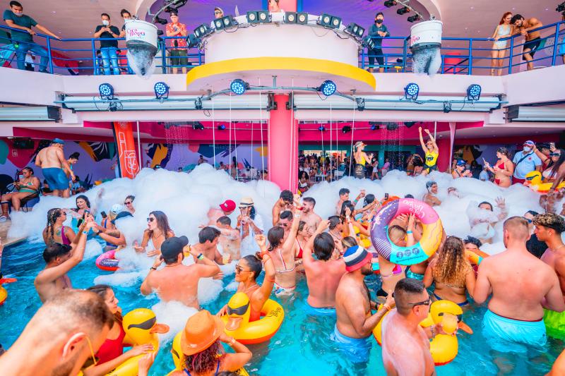 Coco Bongo Beach Party Cancun